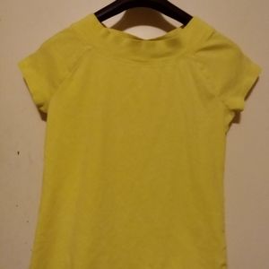 Women's knit shirt with feminine collar